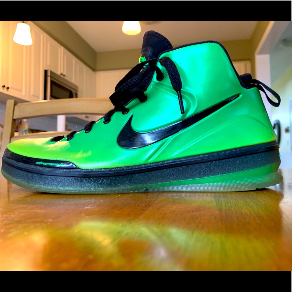 Rare Men’s Nike Skyposite Lunar Sneakers. Hot Buy!